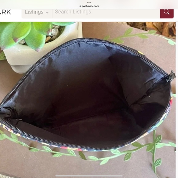 🎉Host Pick🎉 NWT. Day of the Dead Sugar Skulls Cosmetic Bag! - Picture 2 of 2